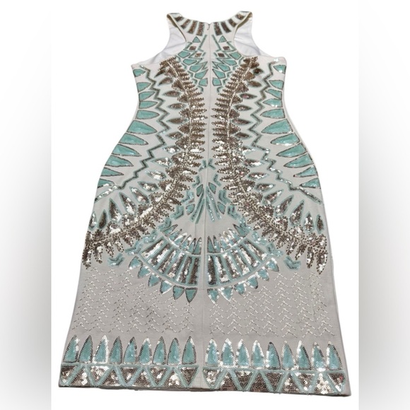 Stunning VERTE All over Embellished Sequin Shift Dress Ivory Size Small Nwot - Picture 8 of 17
